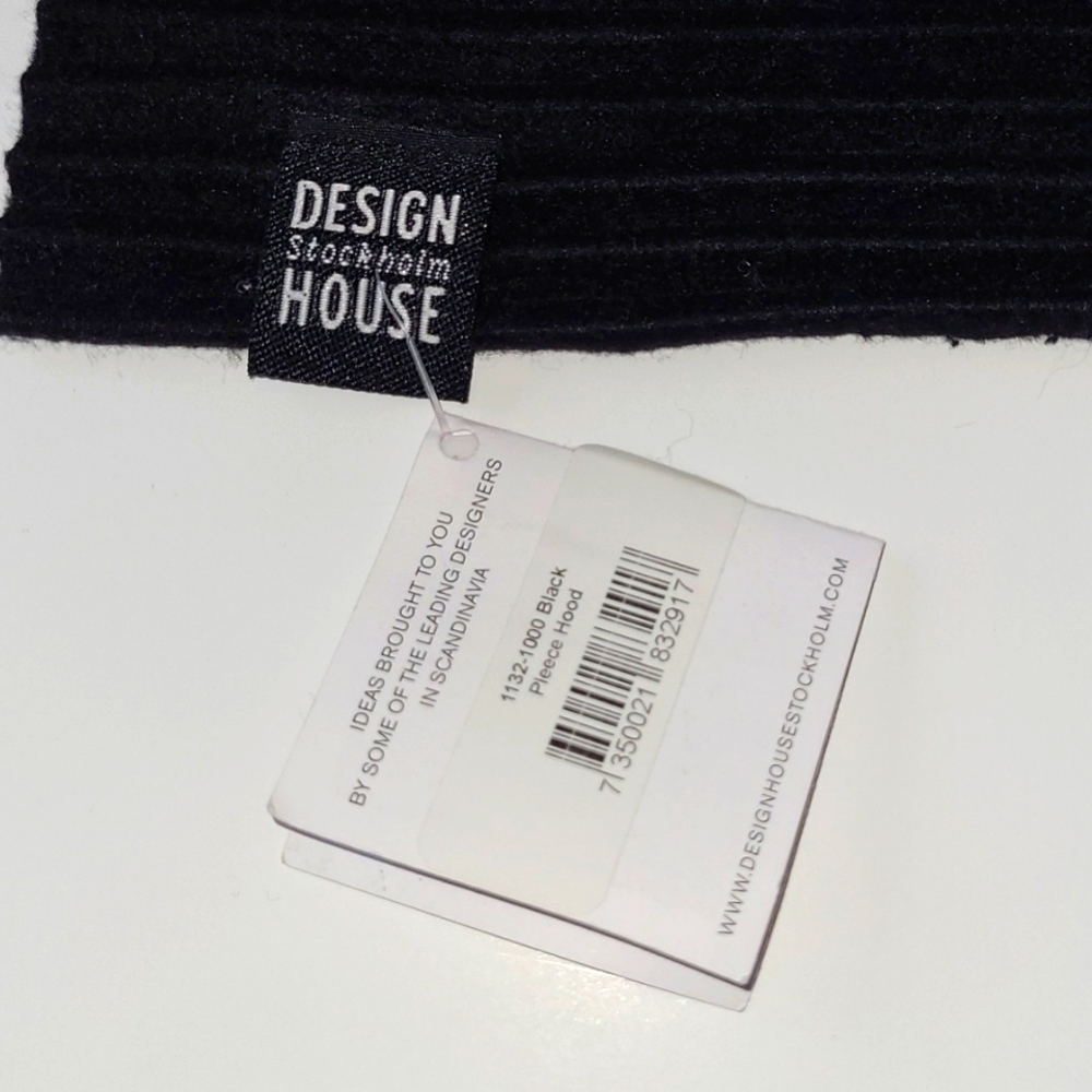 DESIGN STOCKHOLM HOUSE HOODED SCARF - Picture 8 of 11